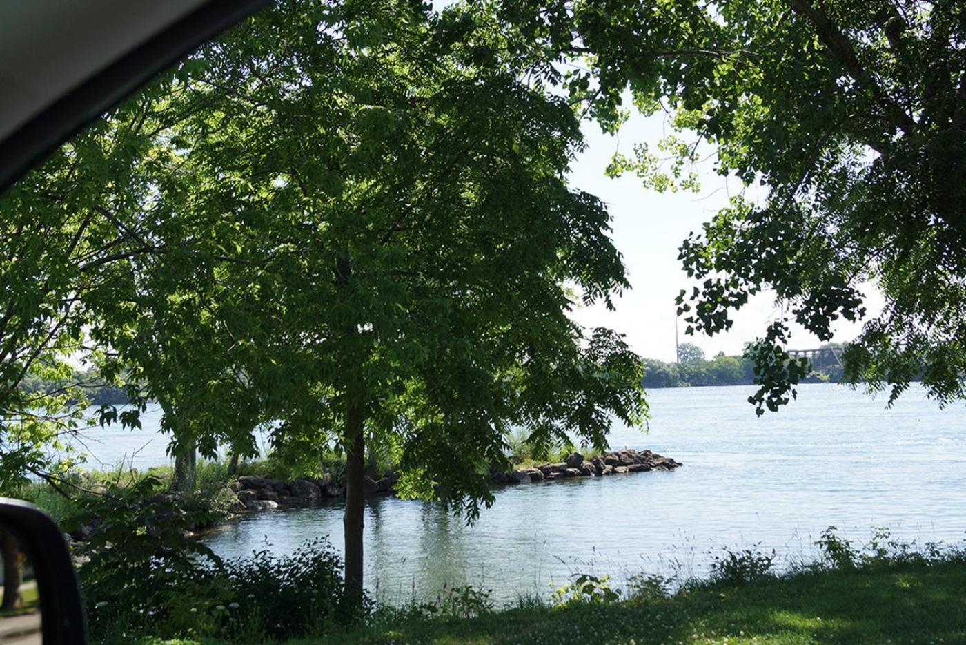 Pelican Guest House. Village Style Living. Spend Vacation Time In Eco Place! Fort Erie Exteriör bild